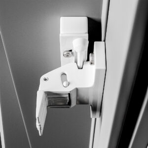 Security door latch and handle